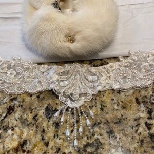 Beautiful Wedding choker worn once!  Price firm no offers